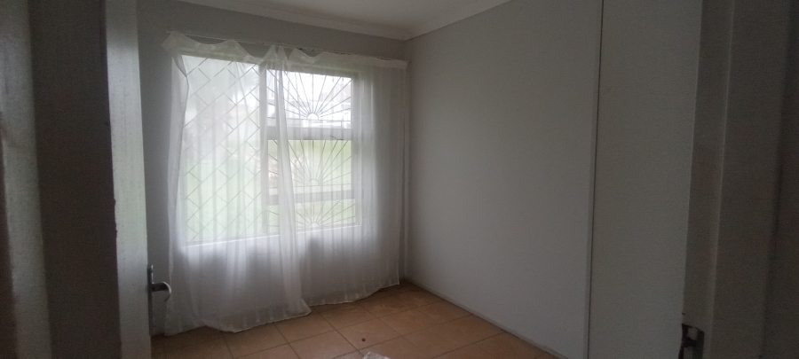 3 Bedroom Property for Sale in Sunnyridge Eastern Cape